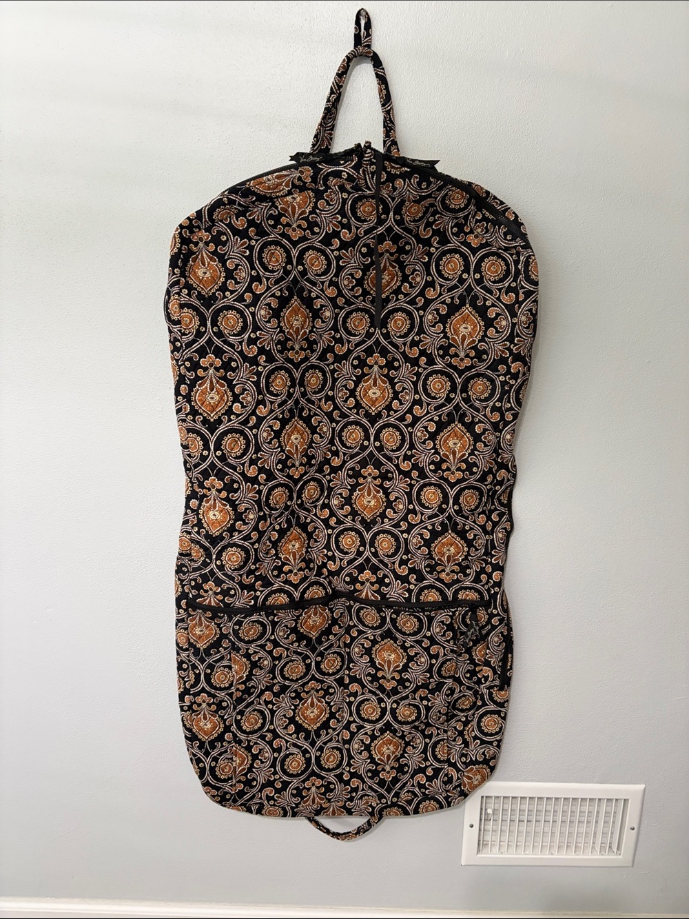 Vera Bradley Patterned Garment Bag in Black and Tan - Picture 3 of 6